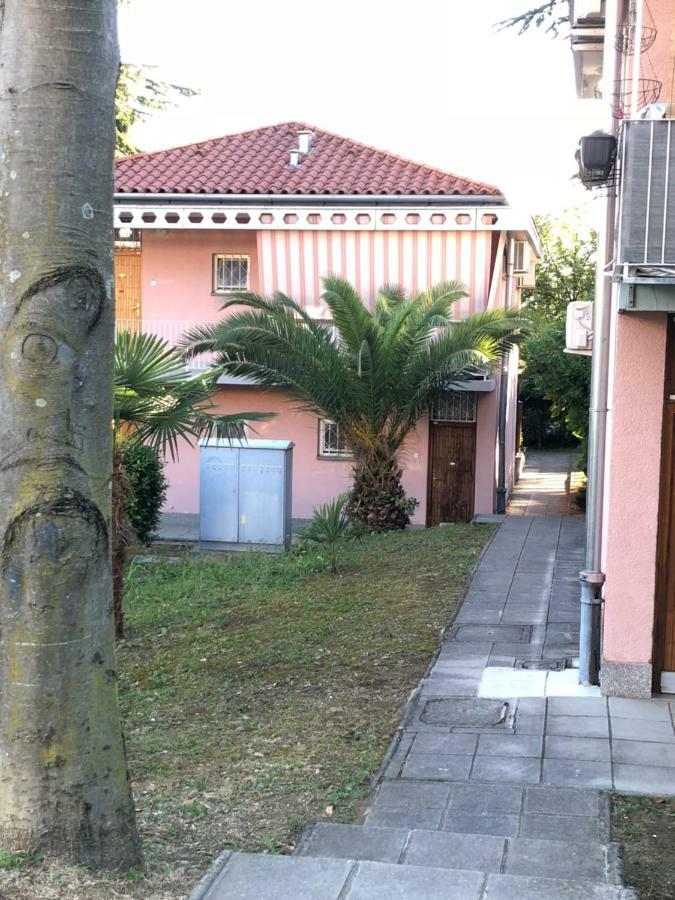 Apartmajsko Naselje Zusterna Apartment โคเปร์ ภายนอก รูปภาพ